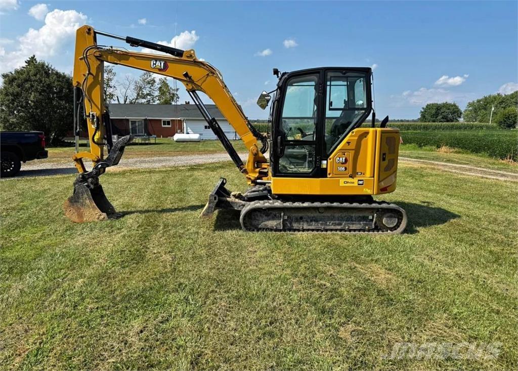 CAT 306CR Roomikekskavaatorid