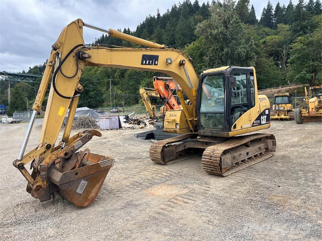 CAT 311C Roomikekskavaatorid