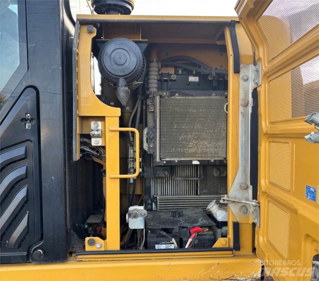 CAT 312E Roomikekskavaatorid