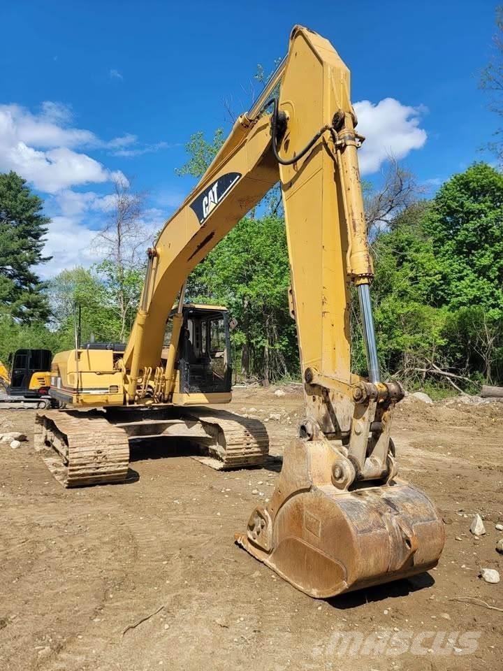 CAT 320BL Roomikekskavaatorid