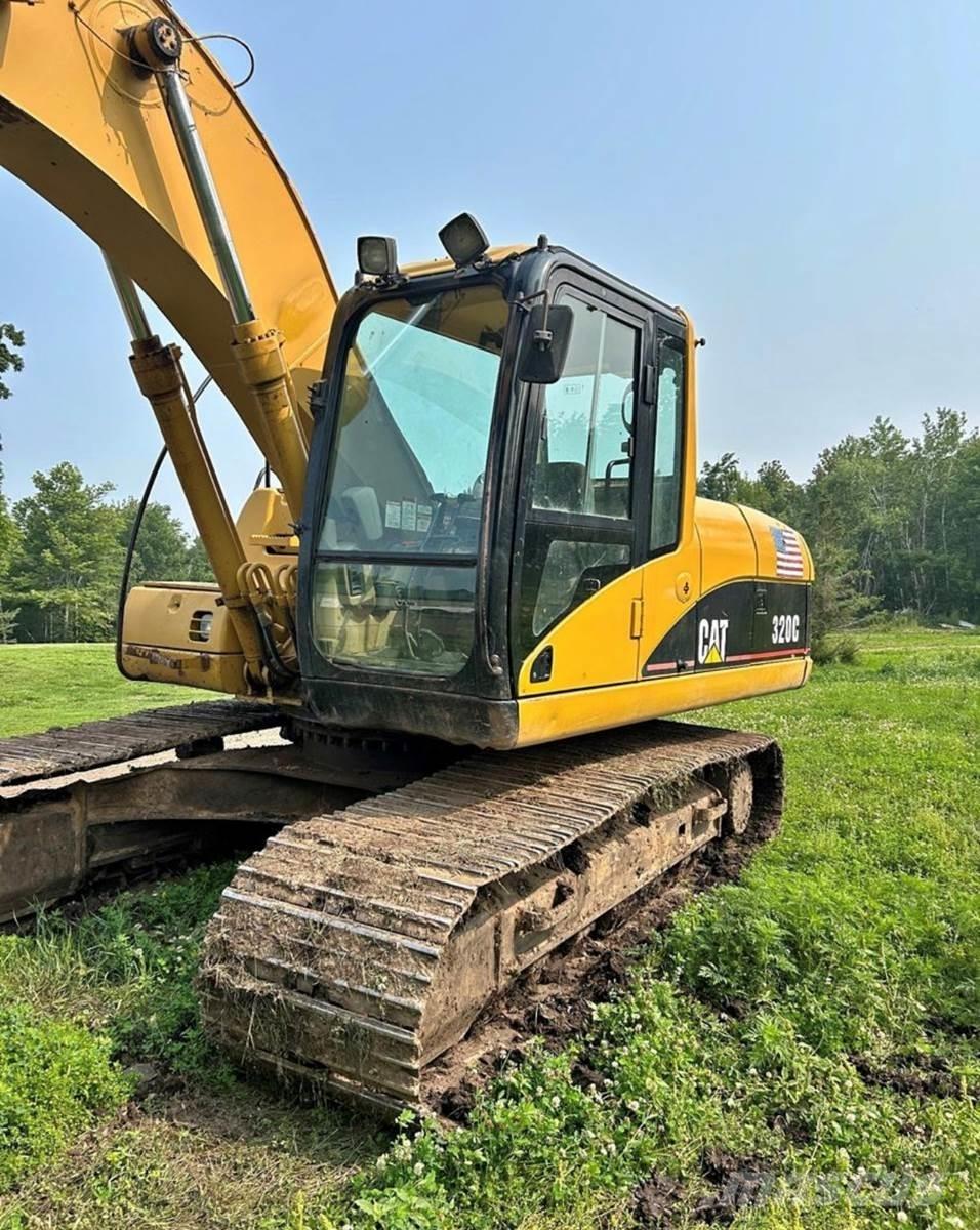 CAT 320C Roomikekskavaatorid