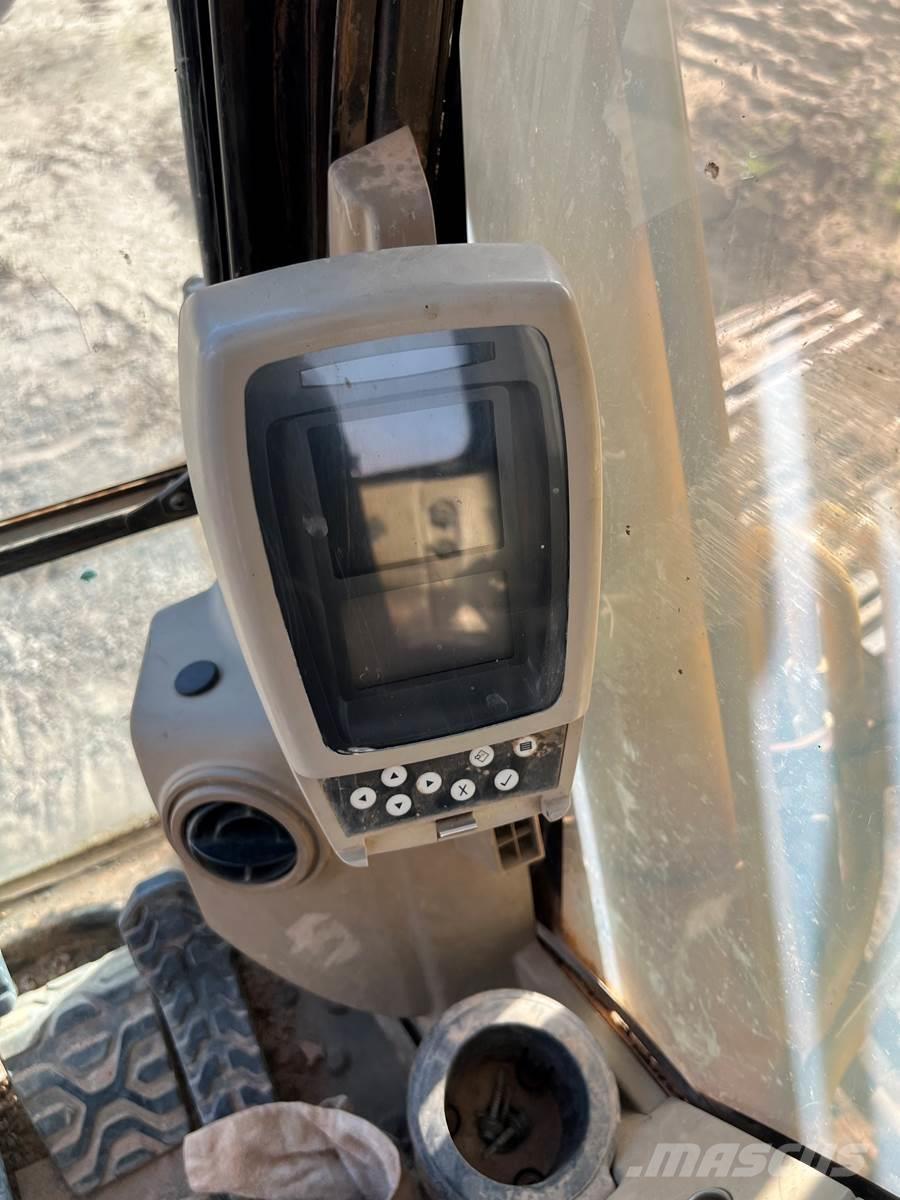 CAT 320CL Roomikekskavaatorid