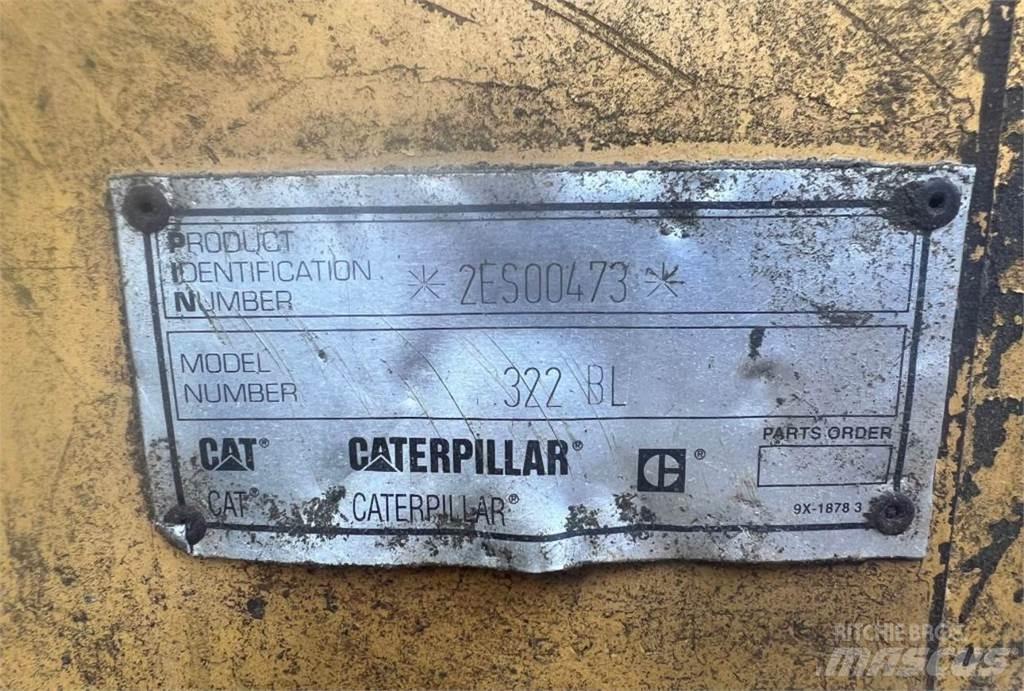 CAT 322BL Roomikekskavaatorid