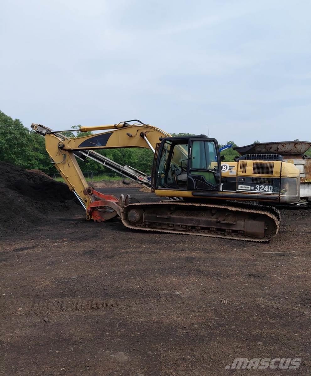 CAT 324D Roomikekskavaatorid