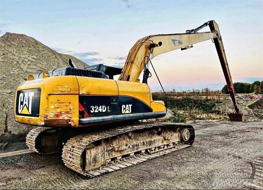 CAT 324DL Roomikekskavaatorid