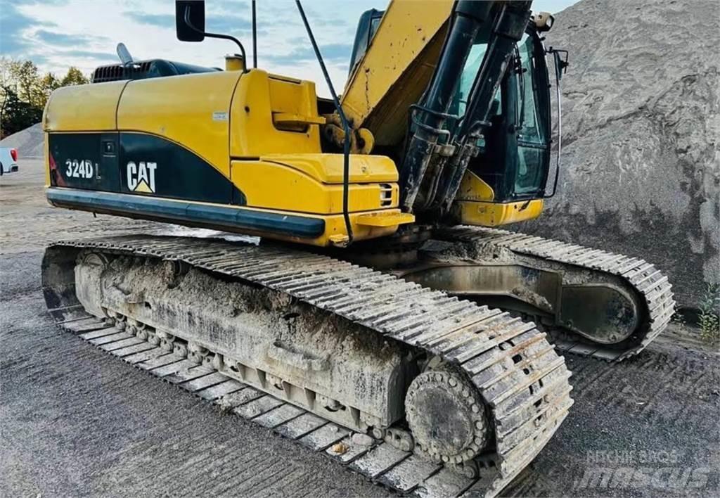 CAT 324DL Roomikekskavaatorid