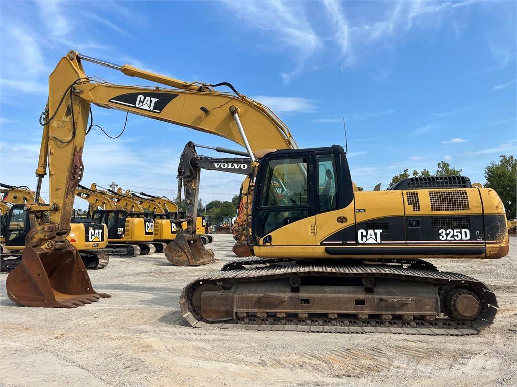 CAT 325DL Roomikekskavaatorid