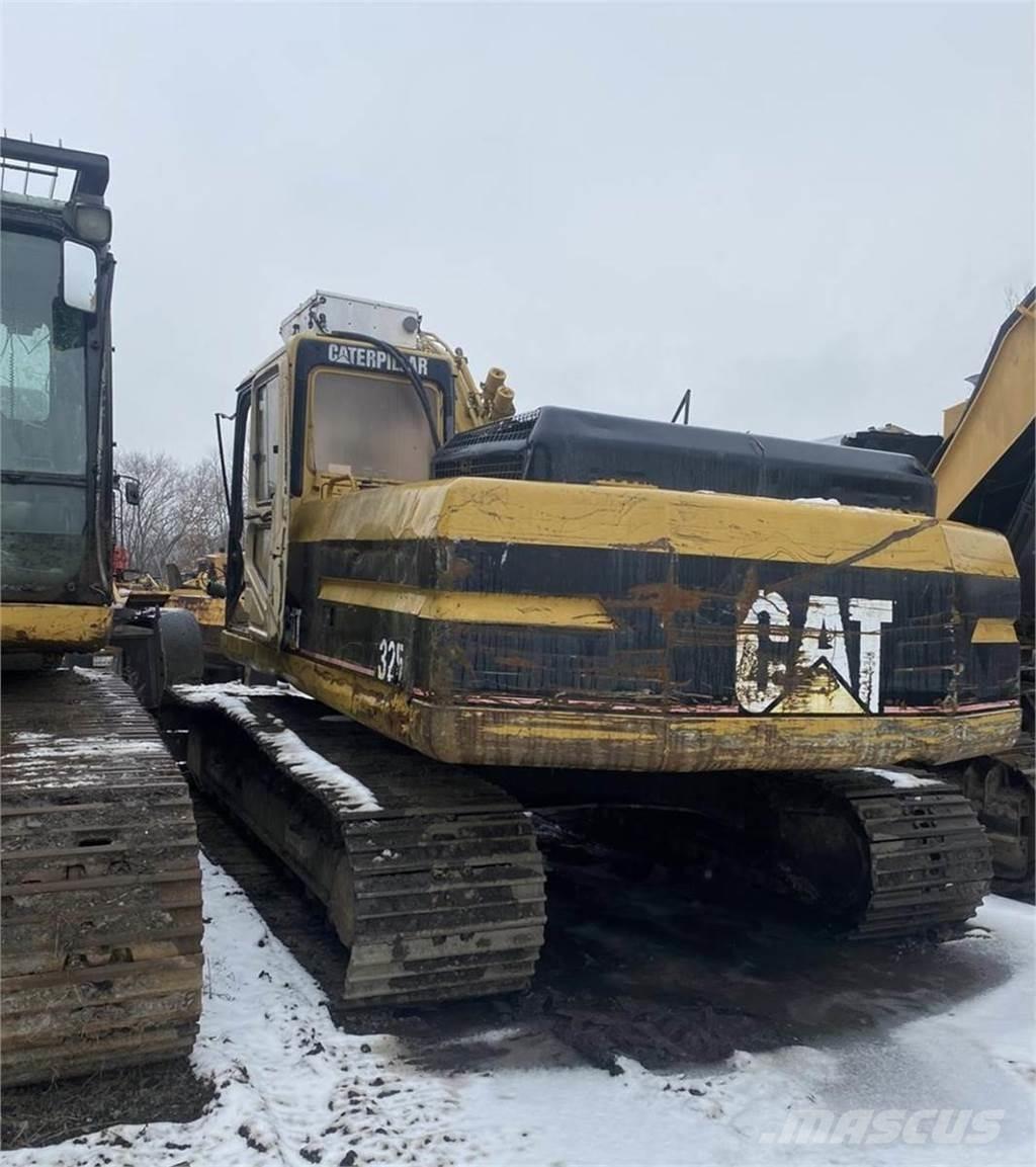 CAT 325L Roomikekskavaatorid