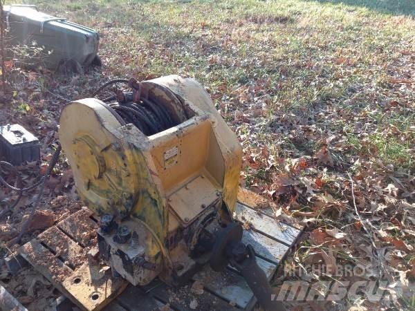 CAT 525B Vintsid