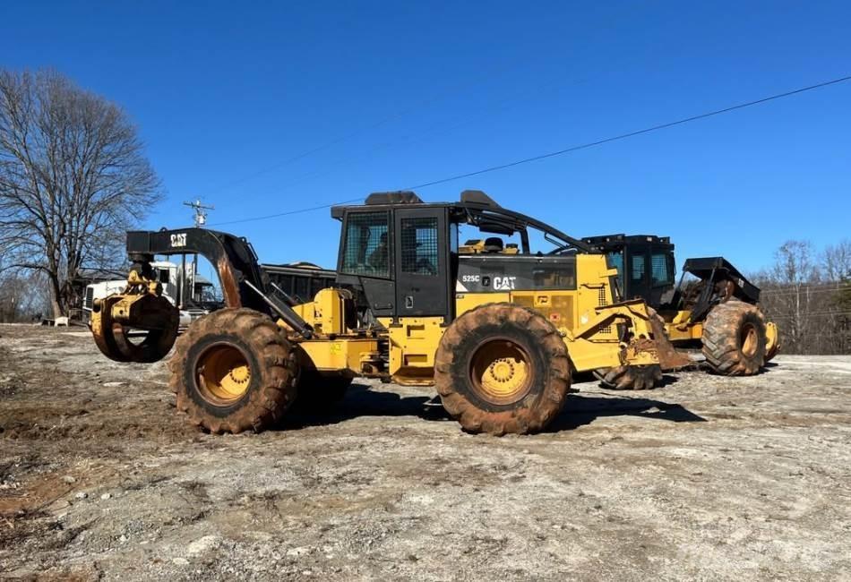 CAT 525C Väljaveotraktorid