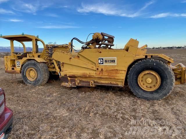 CAT 613B Kaabitsad