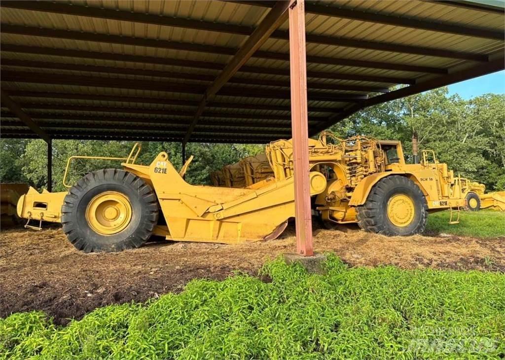 CAT 621E Kaabitsad