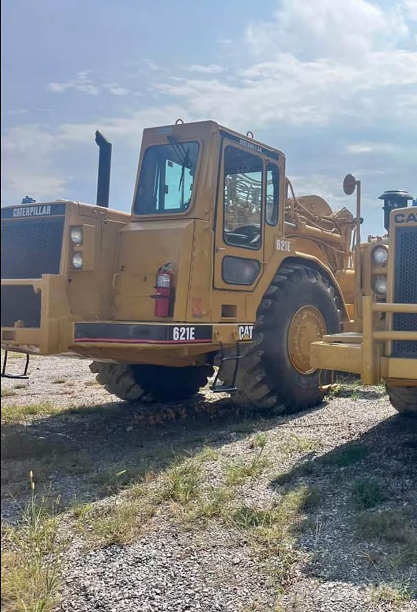 CAT 621E Kaabitsad