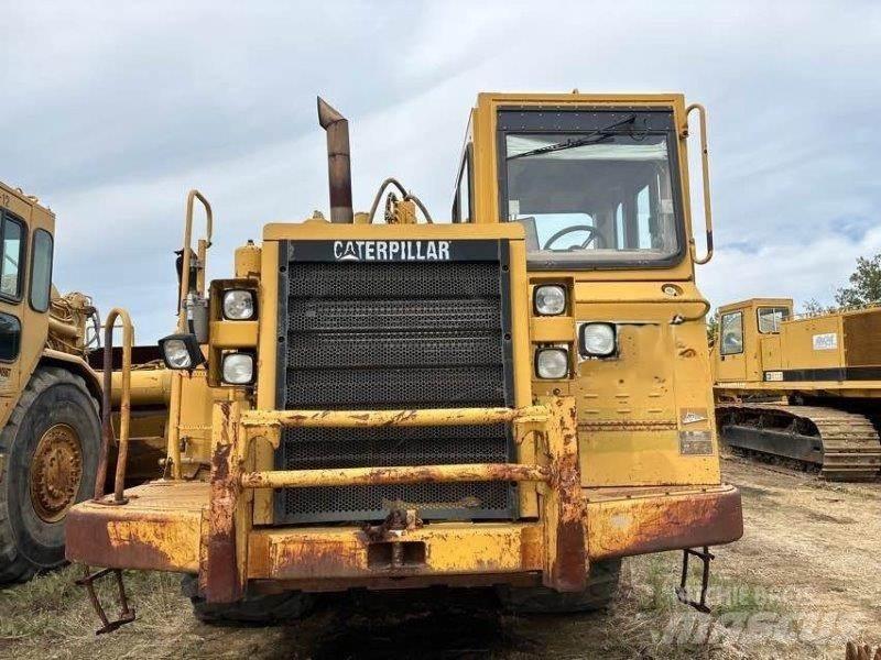 CAT 621F Kaabitsad