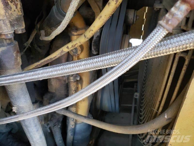 CAT 631D Kaabitsad
