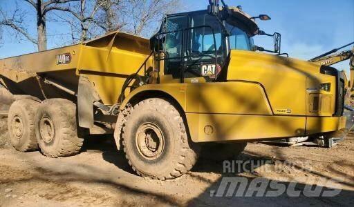 CAT 740GC Liigendraamiga pinnaseveokid