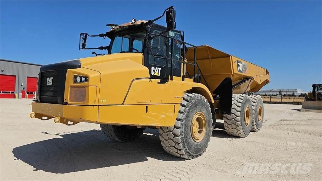 CAT 740GC Liigendraamiga pinnaseveokid