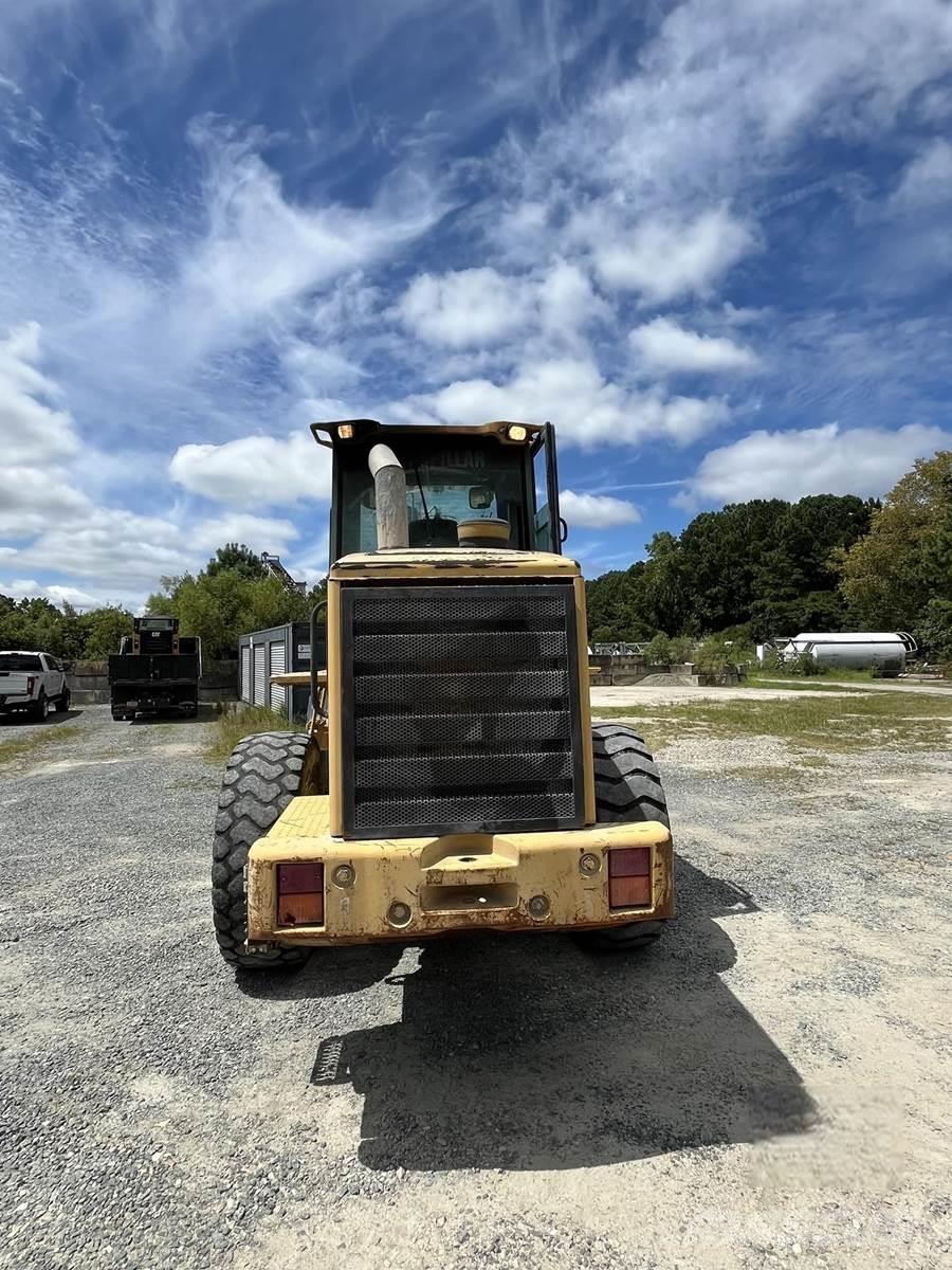 CAT 928G Rataslaadurid