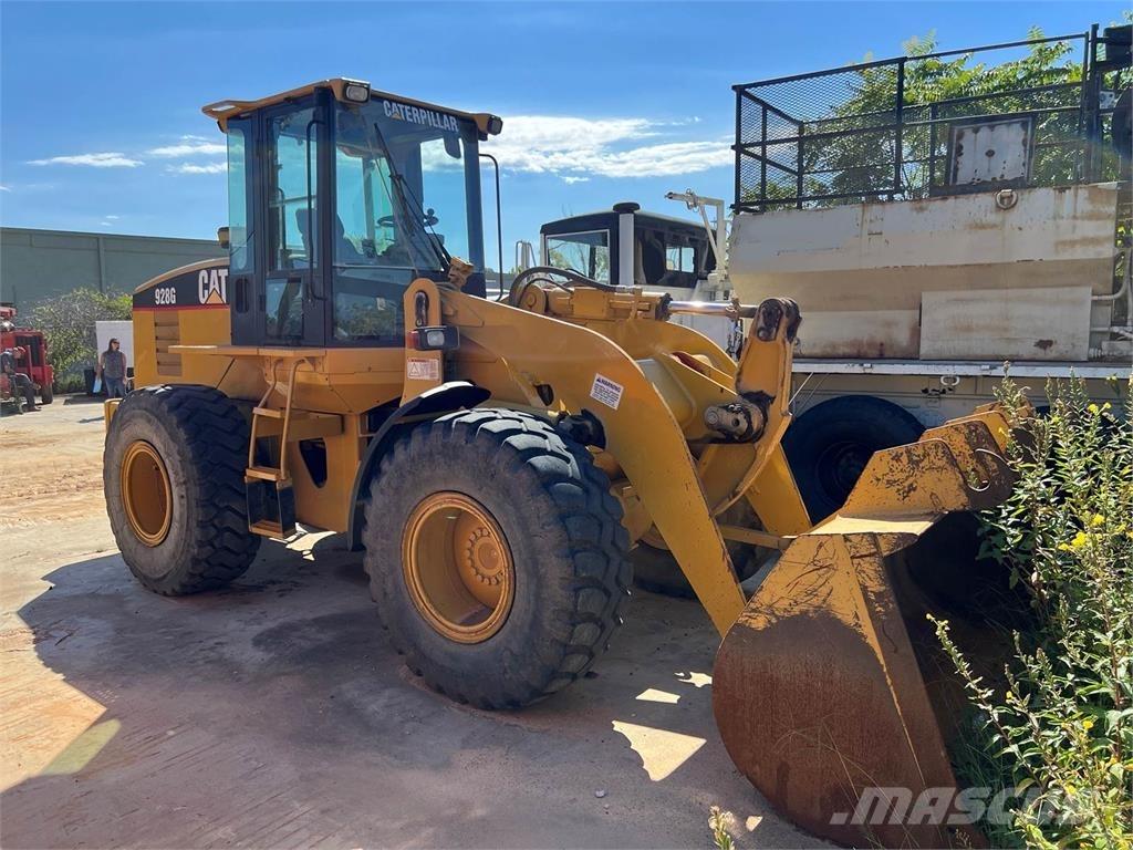 CAT 928G Rataslaadurid
