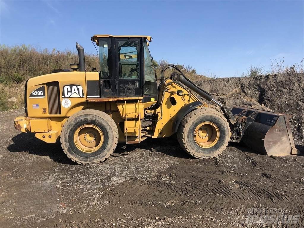 CAT 930G Rataslaadurid