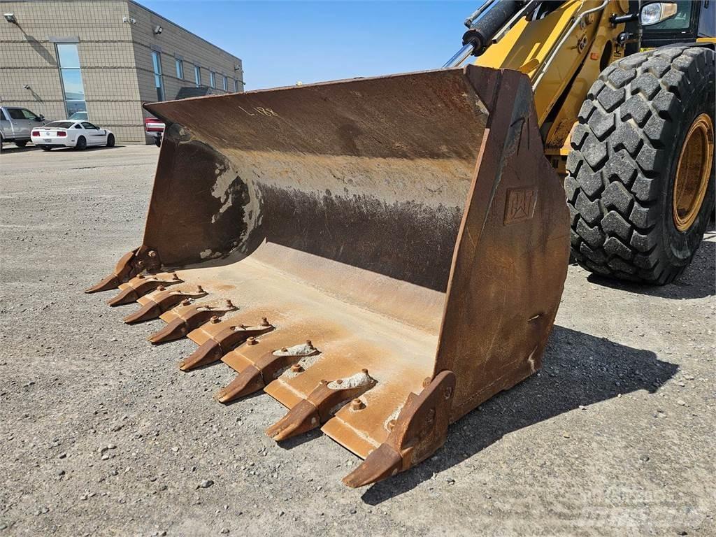 CAT 930G Rataslaadurid