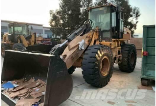 CAT 930G Rataslaadurid