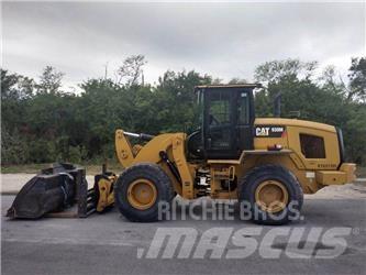 CAT 930M Rataslaadurid
