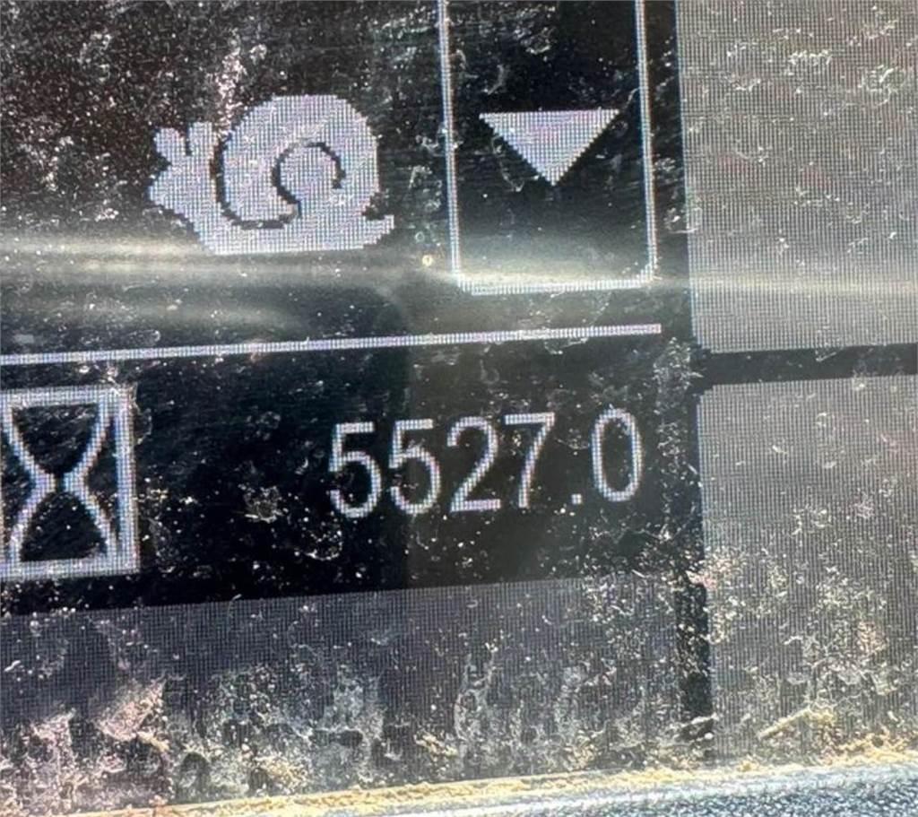 CAT 930M Rataslaadurid