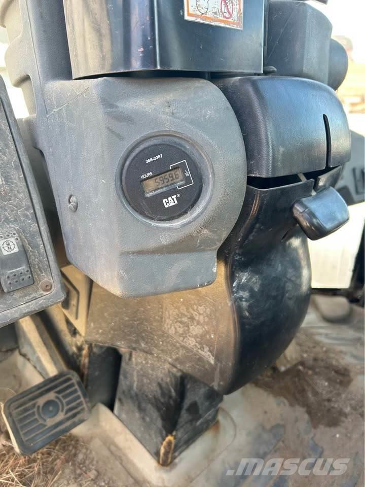 CAT 938G Rataslaadurid