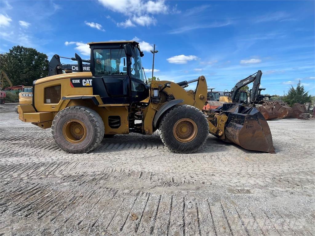 CAT 938K Rataslaadurid