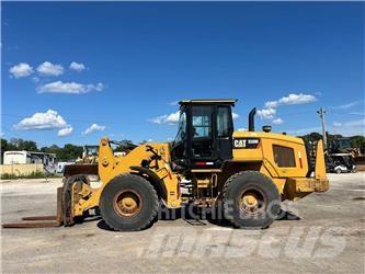CAT 938M Rataslaadurid