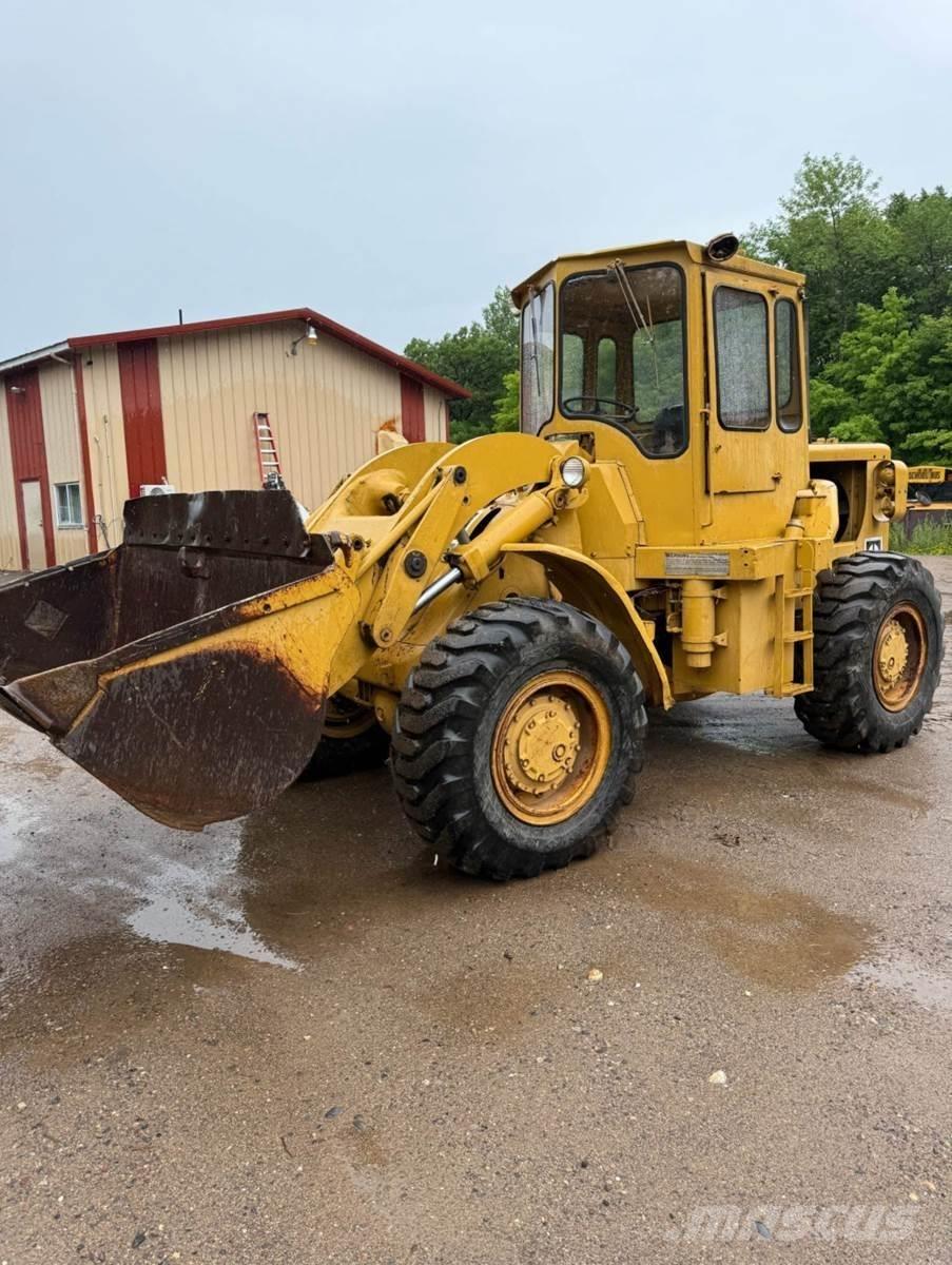 CAT 950 Rataslaadurid