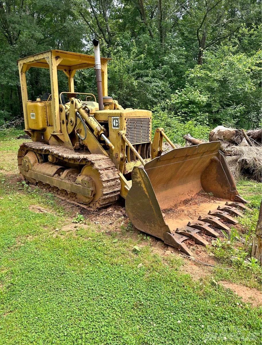 CAT 951C Roomiklaadurid