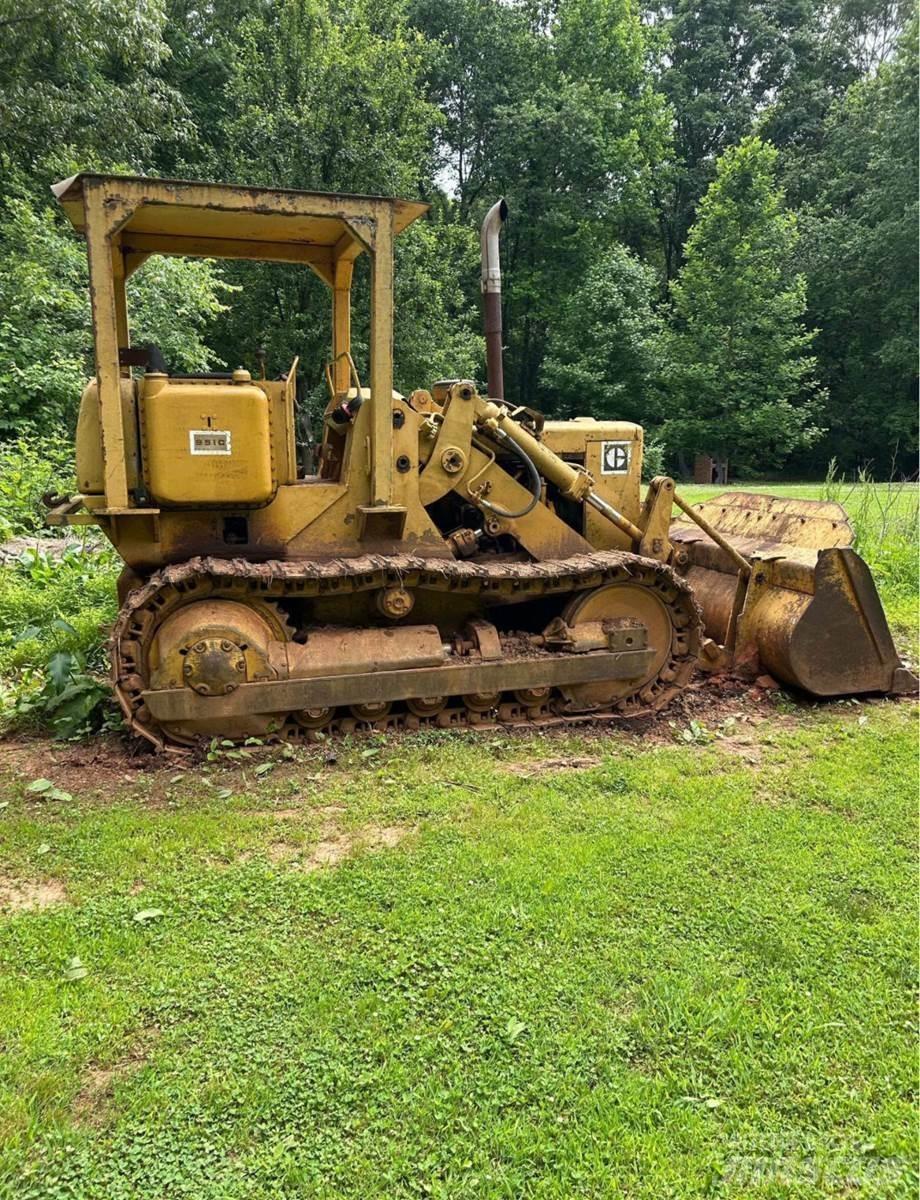 CAT 951C Roomiklaadurid
