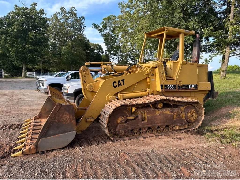 CAT 963 Roomiklaadurid