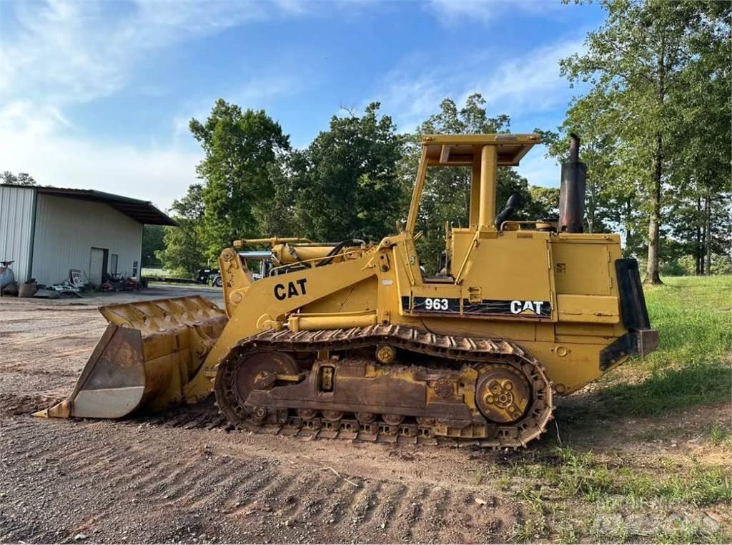 CAT 963 Roomiklaadurid