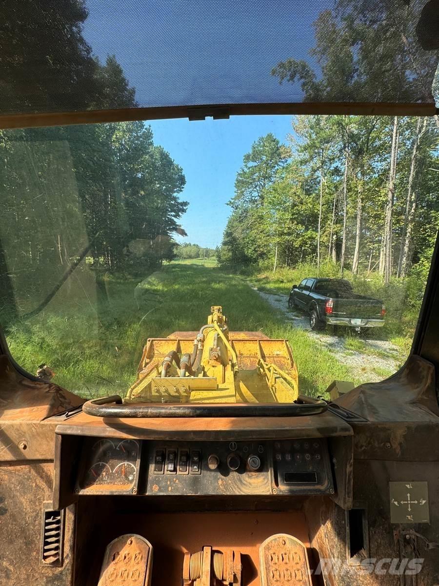 CAT 963C Roomiklaadurid