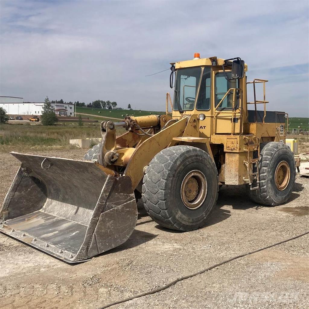 CAT 966D Rataslaadurid