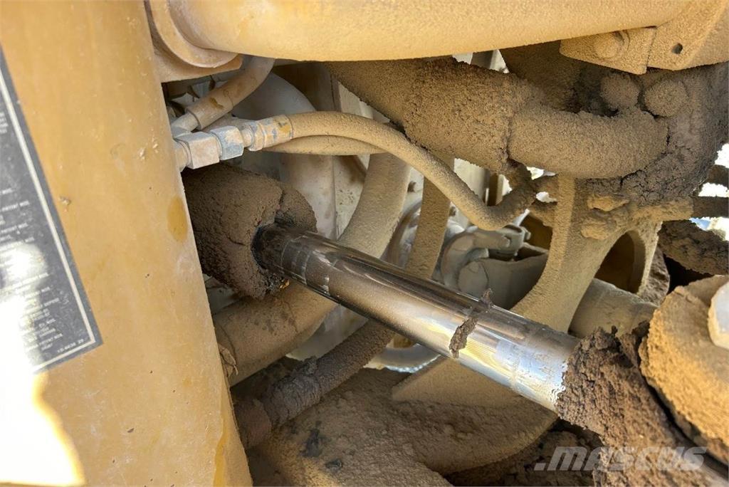 CAT 966G Rataslaadurid