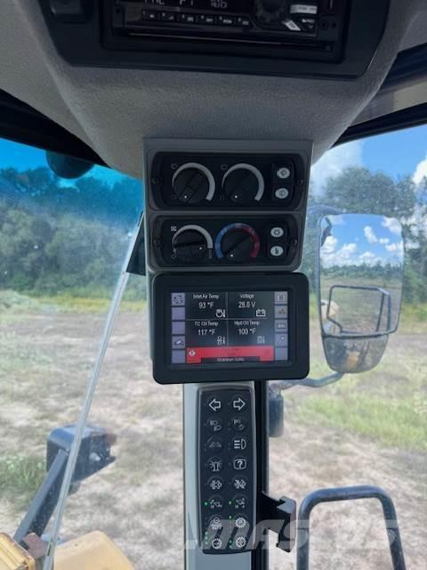 CAT 966M Rataslaadurid