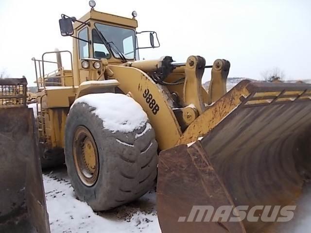 CAT 988B Rataslaadurid