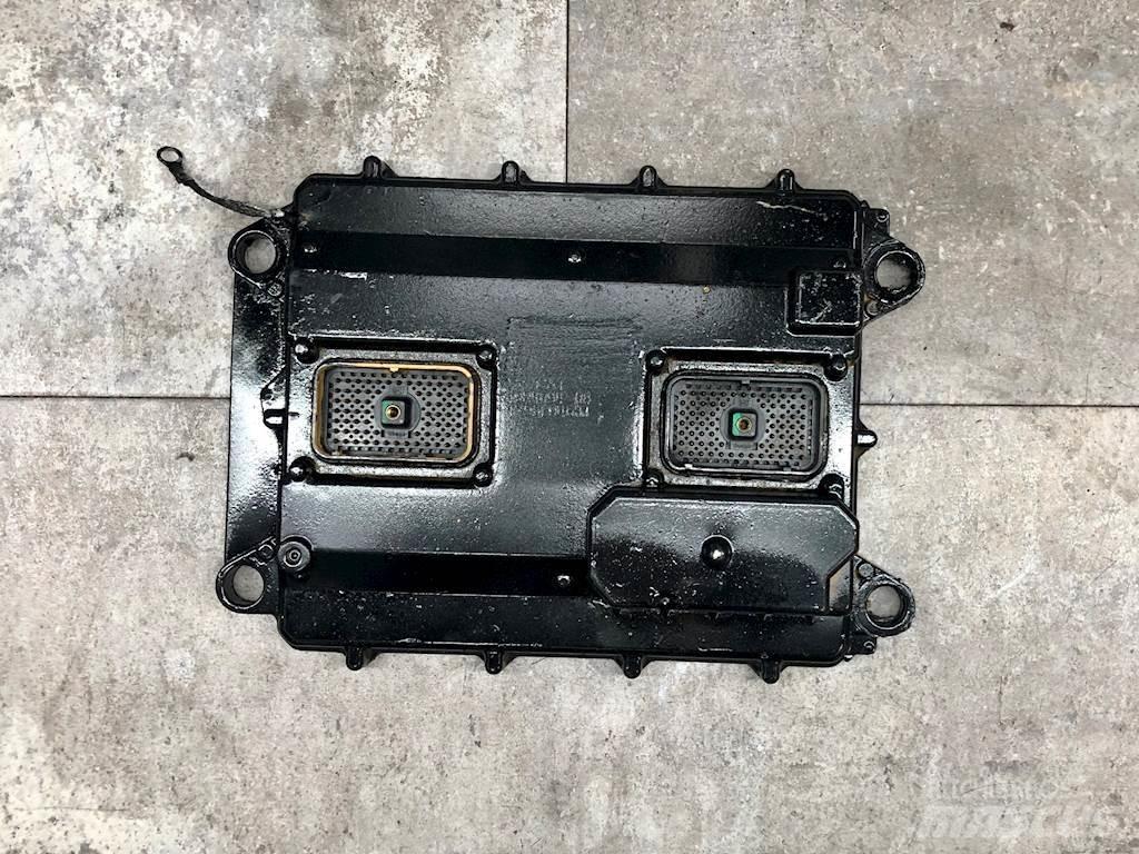 CAT C11 Elektroonikaseadmed
