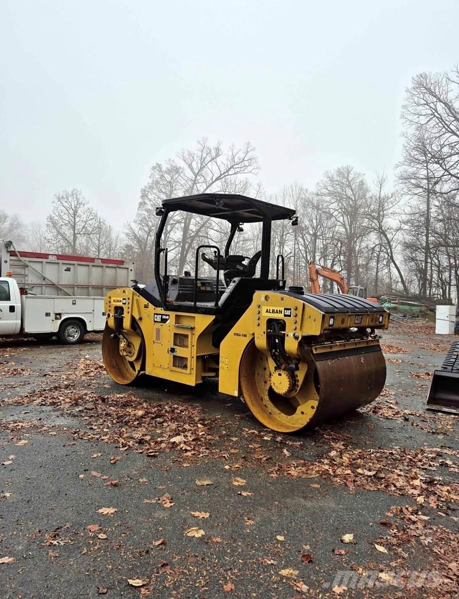 CAT CB54B Ühe trumliga rullid