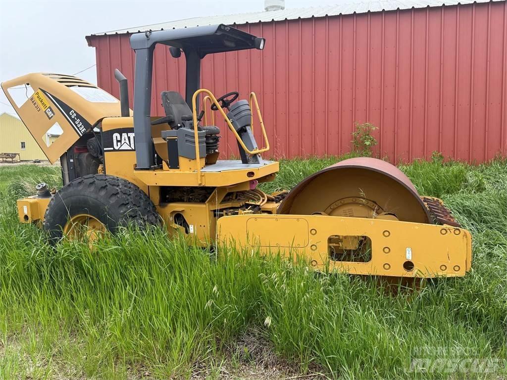 CAT CS533E Ühe trumliga rullid