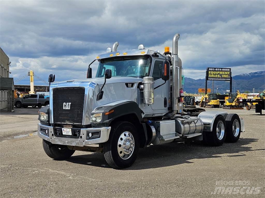 CAT CT680L Sadulveokid