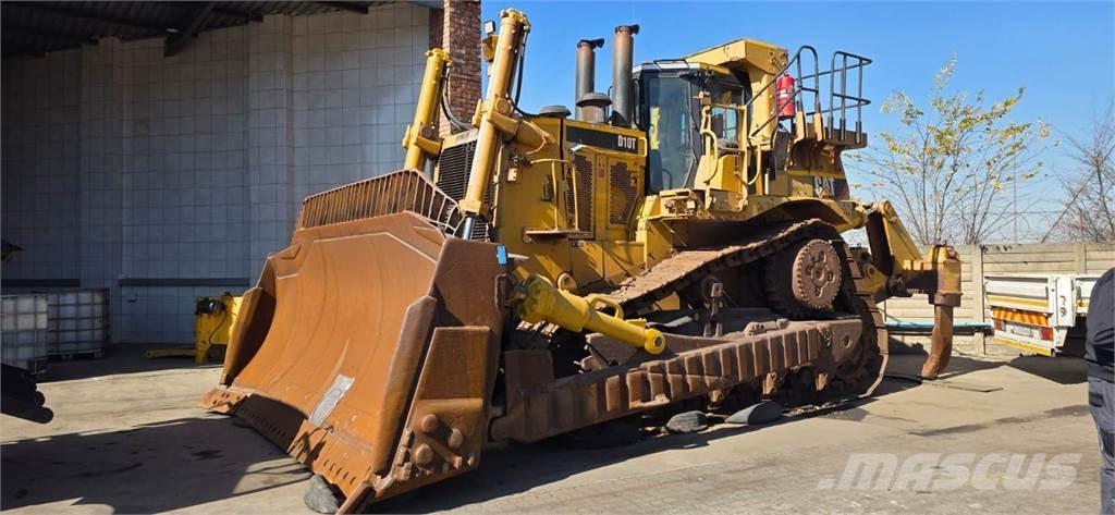 CAT D10T Buldooserid