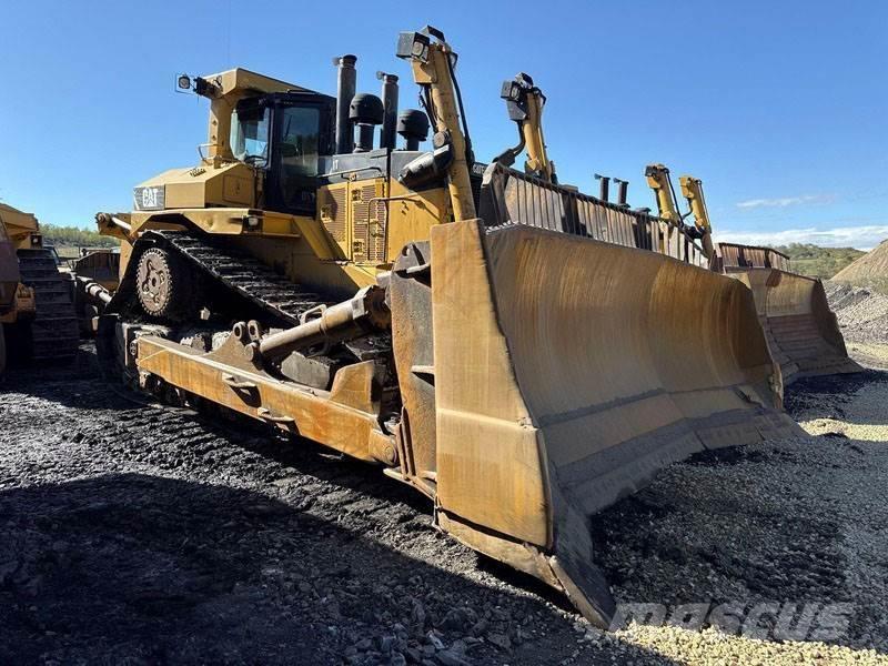 CAT D11T Buldooserid