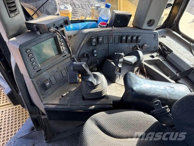 CAT D11T Buldooserid