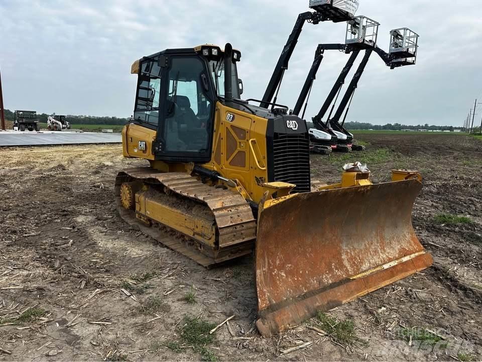 CAT D3 Buldooserid