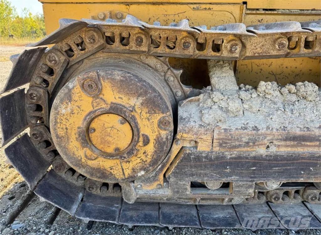 CAT D3G XL Buldooserid